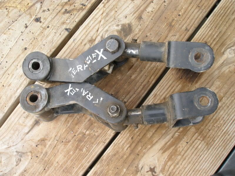revolver shackles xj
